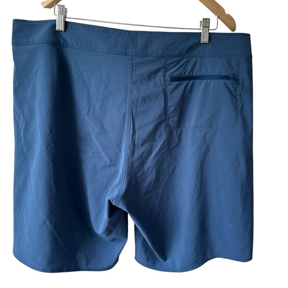Patagonia Mens 40 Blue Hydropeak 10" Inseam Swim Trunks - Picture 6 of 16